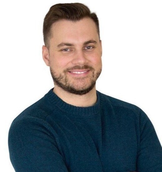 Agent Photo