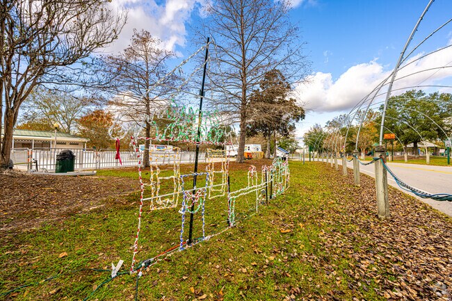 Come celebrate Slidell’s Bayou Christmas at Heritage Park.