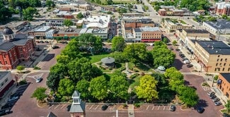 4258 Meadowridge Road, Woodstock, IL 60098