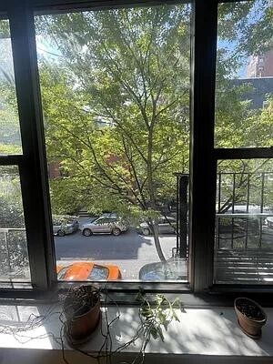 147 E 82nd St Unit 3C, New York, NY 10028
