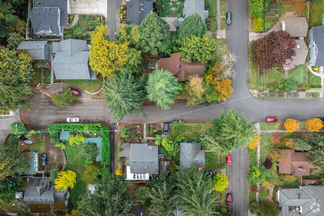 South Westside is divided into grids with some cul-de-sacs in the area.