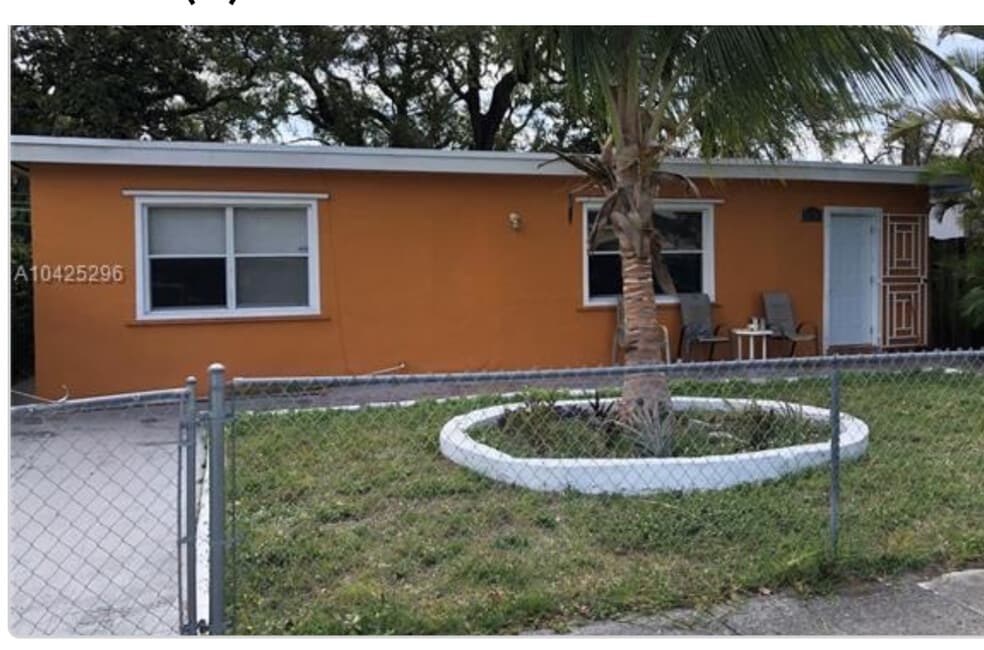 1370 NE 153rd St, North Miami Beach, FL 33162 - photo 1