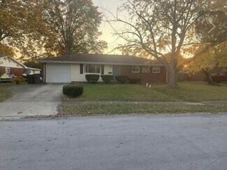 709 Mackenzie Dr, Lima, OH 45805