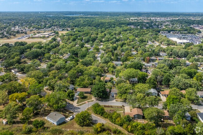 Southwest Topeka is a quiet neighborhood just a few minutes away from downtown.