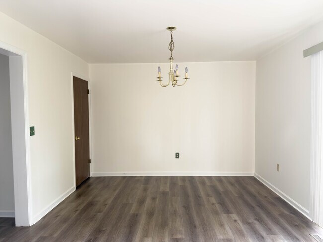 2146 Walnut St, Lebanon, PA 17042 - photo 5