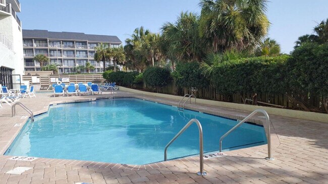 2001 S Ocean Blvd unit ID1266338P, Myrtle Beach, SC 29577 - photo 5