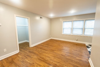 3457 Holmes St, Kansas City, MO 64109