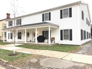 1123 Elk St, Franklin, PA 16323