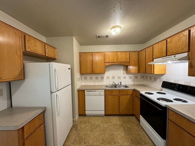 404 Brittney Way unit C, Harker Heights, TX 76548 - photo 6