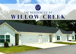 2854 Eb Hamilton Dr, Tifton, GA 31793