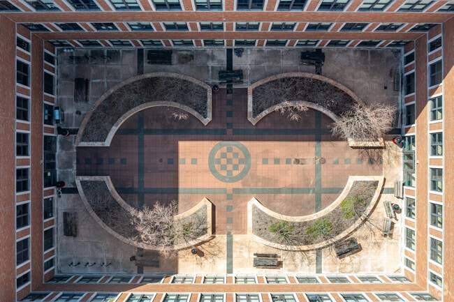 90 degree lookdown courtyard