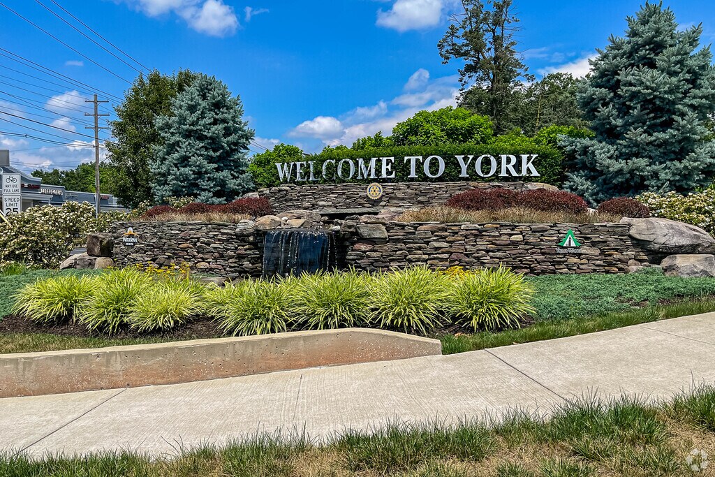 107 S Richland Ave, York, PA 17404 MLS PAYK2070536