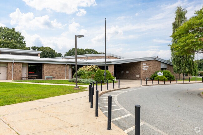 The Daisy Ingram School is a public elementary school