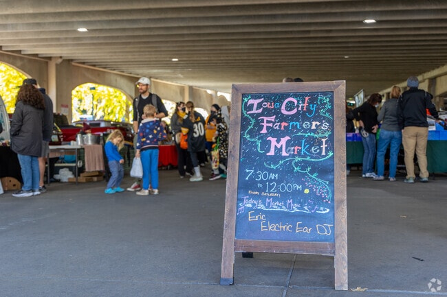 The Iowa City Farmer’s Market offers fresh finds and friendly faces for Normandy locals.