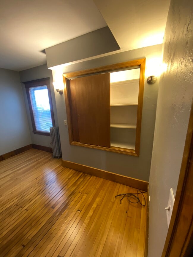 356 Chandler St unit 1, Worcester, MA 01602 - photo 4