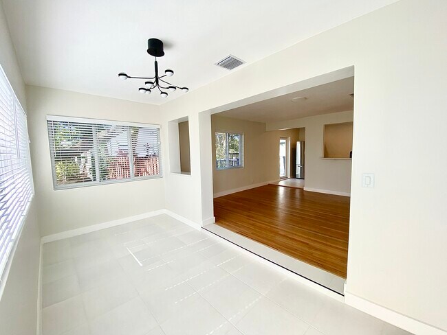 1631 Liberty St unit A, Hollywood, FL 33020 - photo 4