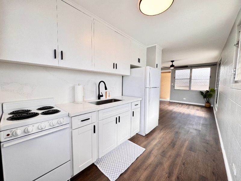 722 University Ave, Honolulu, HI 96826 - photo 1