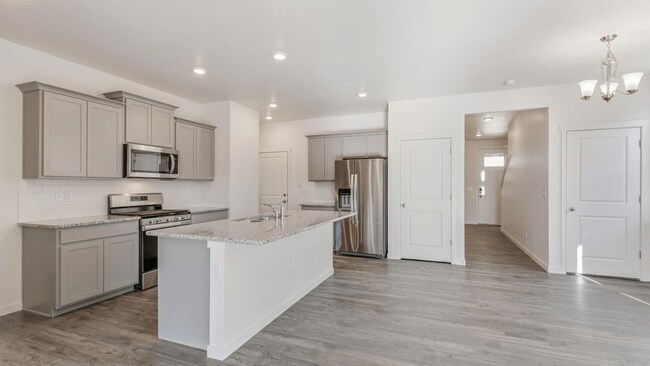 11750 Foraker Ln, Colorado Springs, CO 80925 - photo 5