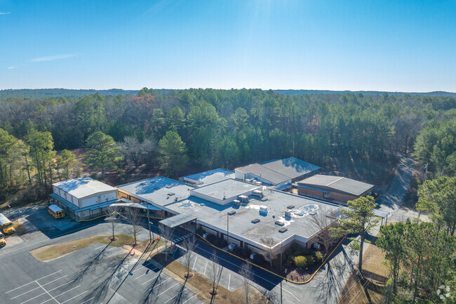 Woodstock Elementary School is a great place for kids to learn.