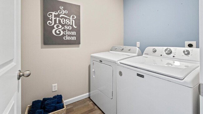 1044 Stuckey Pointe Pass, Fort Wayne, IN 46818 - photo 7