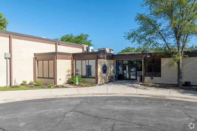 Conrad Fischer Elementary School is located in Elmhurst, IL.