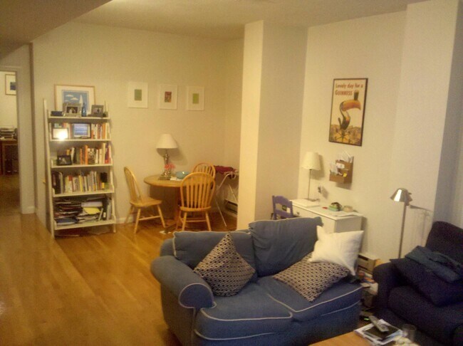 238 W Newton St unit 2, Boston, MA 02116 - photo 2