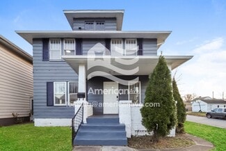 1002 E Victoria St, South Bend, IN 46614