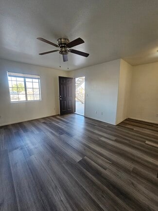 445 E Hamilton Ave Unit 2, El Centro, CA 92243