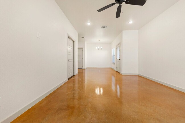 1930 Caspian Trail unit B, Killeen, TX 76548 - photo 5