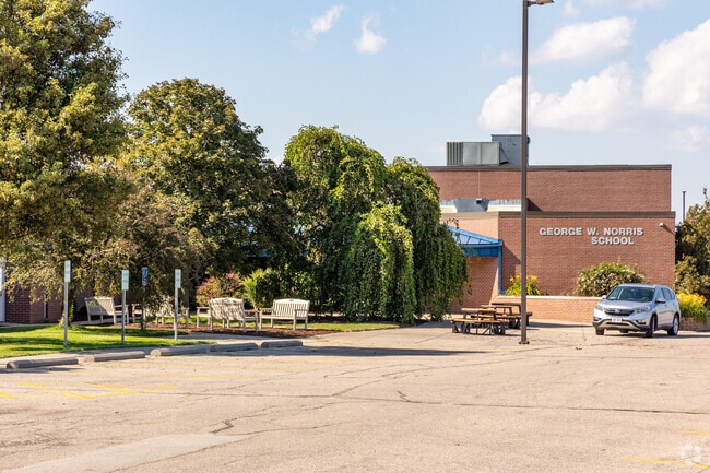 Norris High is an above average public school.