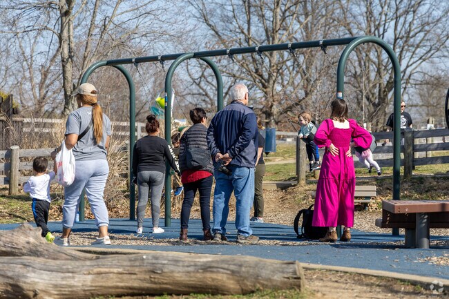 Jacobson Park is a popular destination for Gainesway families on warm sunny days.