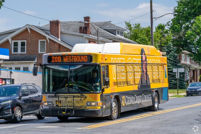 Take the Lanta bus for convenient transport around Highland Park into Allentown.