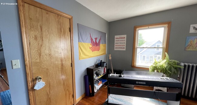 27 Princeton St unit 2, Medford, MA 02155 - photo 4