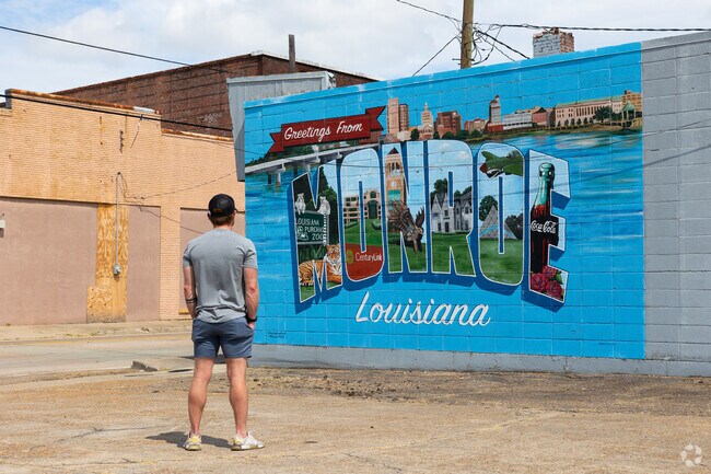 Welcome to Monroe where you will find Ingleside neighborhood.