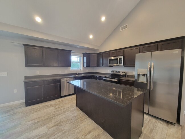 12 Fountain Ave, Johnston, RI 02919 - photo 6