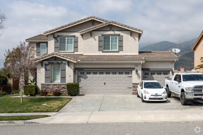Multi-story single-family home in Coyote Canyon.