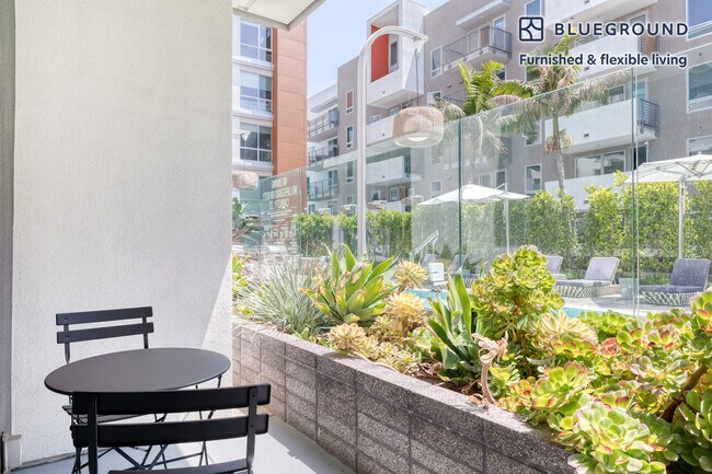 230 W 3rd St unit FL3-ID737, Long Beach, CA 90802 - photo 5