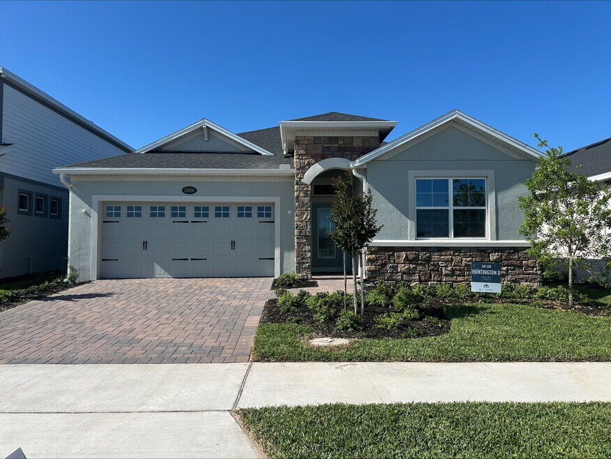 5286 Teirgarten St, Saint Cloud, FL 34771 - photo 1