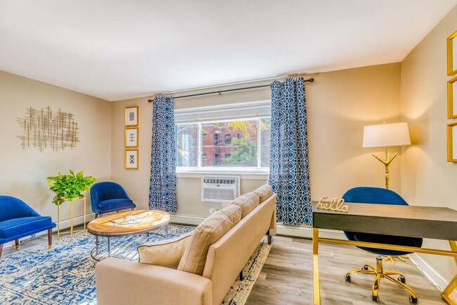 The Maynard at 5115 N Sheridan, Chicago, IL 60640 - photo 3