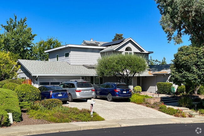 Discover spacious homes available near Lathrop Park in Stanford, where you can enjoy comfort and community living at its best.