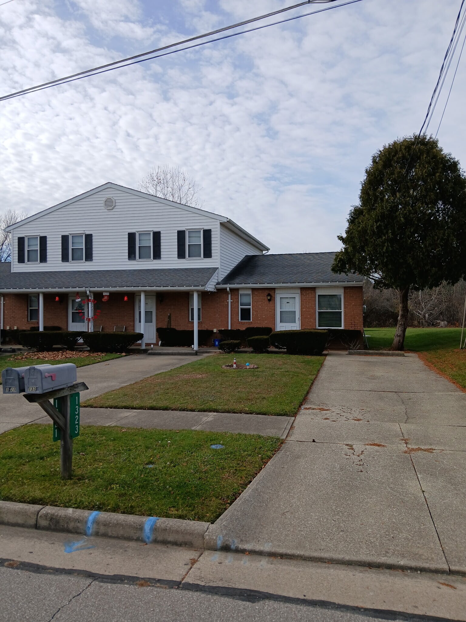 1323 Spring Village Dr unit 4, Ontario, OH 44906 - photo 1