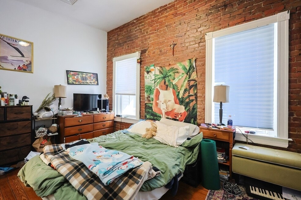 22 Adamson St unit 2A, Allston, MA 02134 - photo 1