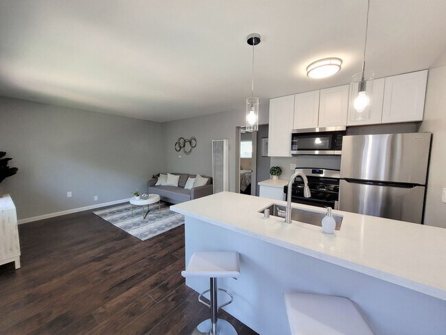 2318 San Juan Ave unit 1, Walnut Creek, CA 94597 - photo 2