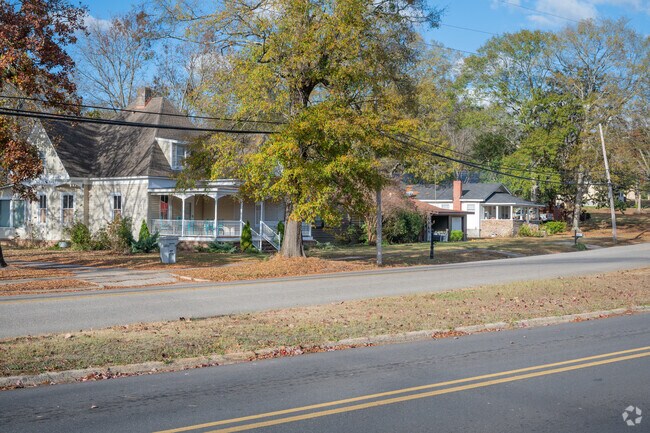 Wilsonville has many home styles to choose from.
