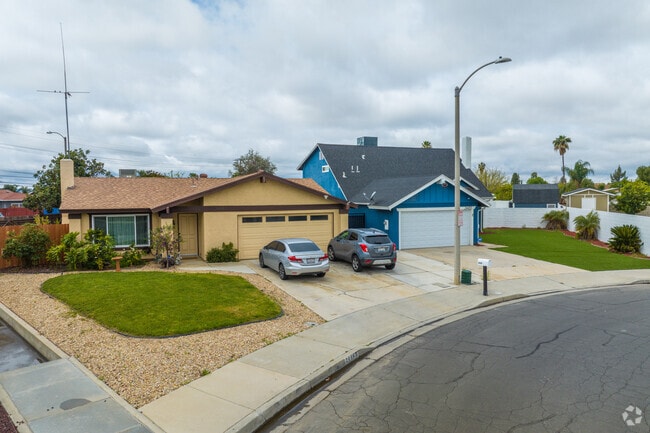 Discover beautiful single-family homes in Ramona, a welcoming neighborhood in Moreno Valley.