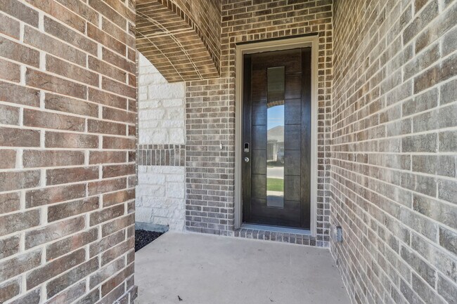 11407 Sagebrooke Run unit 37075477, San Antonio, TX 78254 - photo 6