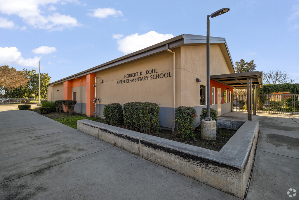 Herbert R Kohl Open Elementary is shaping young minds in Lincoln Village, Stockton.