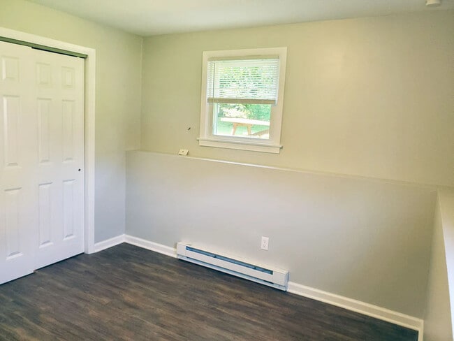 162 Sheffield Ln, Bristol, CT 06010 - photo 7