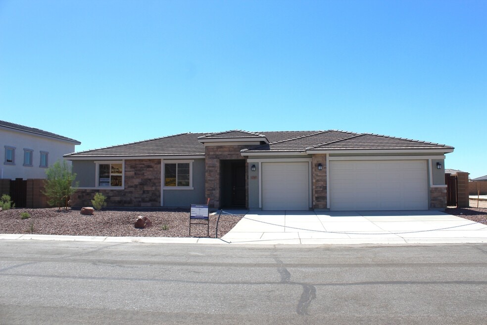 12380 S Grandview Dr, Yuma, AZ 85367 - photo 1