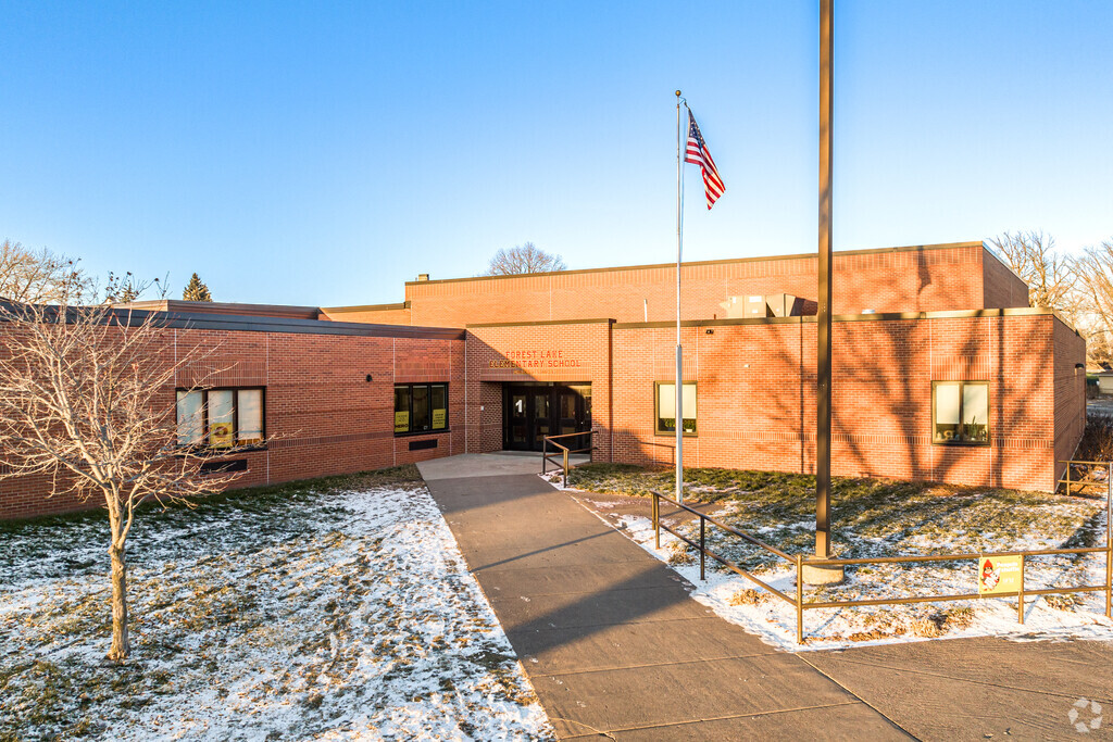 Forest Lake Elementary serves students in grades 4-6.